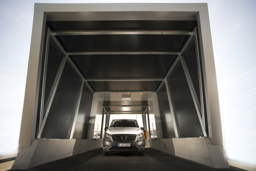 Mercedes-Benz Vans entwickelt Betreiberkonzept für Parkflächen.