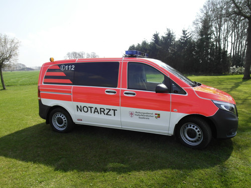 Mercedes-Benz Vito als Notarzt-Einsatzfahrzeug.