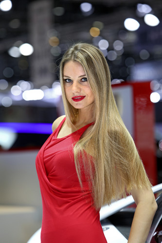 Messegirl auf dem Genfer Auto Salon 2013