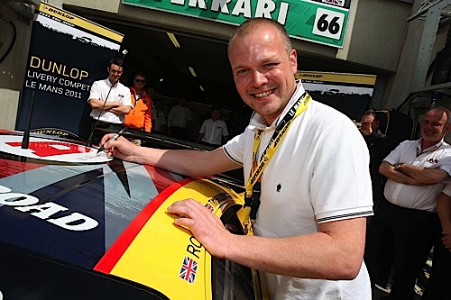 Mik Whiting, Art Car Competition Gewinner 2011.