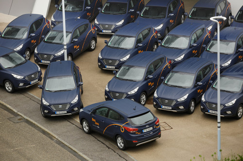 Mit 50 Hyundai ix35 Fuel Cell startet Bee Zero in München: das erste Carsharing mit Brennstoffzellen-Fahrzeugen.