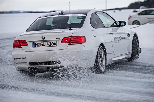 Mit BMW aufs Eis.