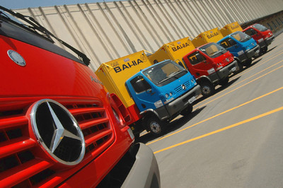 Mit dem Kauf der 380 Accelo 915 C vergrößert Casas Bahia seine Fahrzeugflotte auf mehr als 1400 dieser leichten Mercedes-Benz-Lkw.
