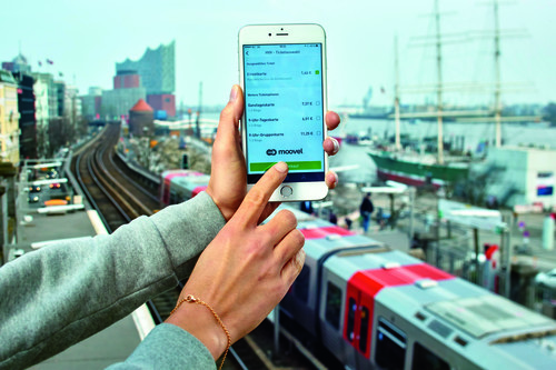 Mit „Moovel-App&quot; können auch Tickets für den Hamburger Verkehrsverbund (HVV) gebucht werden. 