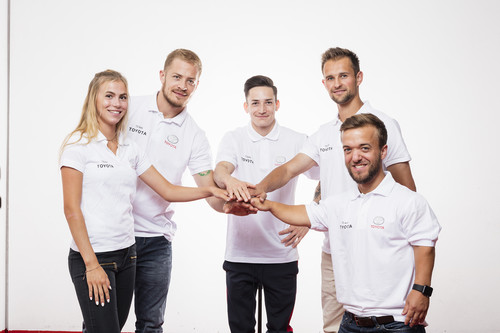 Mitglieder des „Team Toyota“ (von links): Anna Seidel, Moritz Müller, Marcel Nguyen, Alex Mizurow und Matthias Mester.