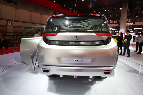 Mitsubishi Concept GC-PHEV.