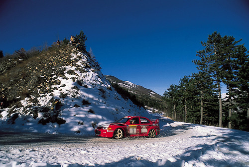 Mitsubishi Lancer bei der Rallye Monte Carlo (1999).