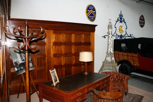 Möbel aus dem Arbeitszimmer von André Citroën.