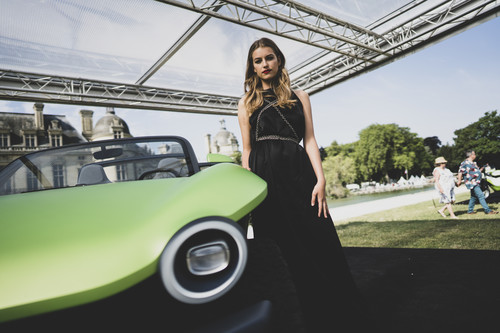Model Charlotte am ID Buggy in Chantilly 2019.