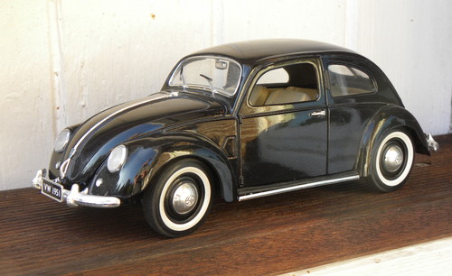 Modell des Volkswagen Käfers von 1951.