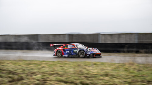 Nach der Restaurierung: Der 911 GT3 R, der Porsche im Juli 2022 den ersten DTM-Sieg beschert hat.