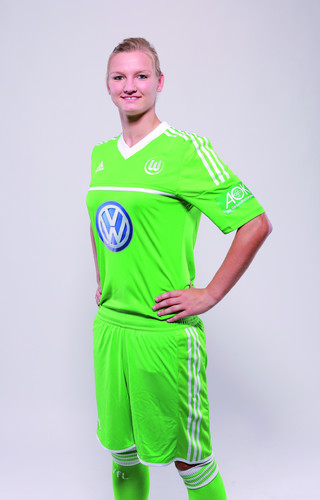 Nationalspielerin und Neuzugang Alexandra Popp vom Vizemeister VfL Wolfsburg.