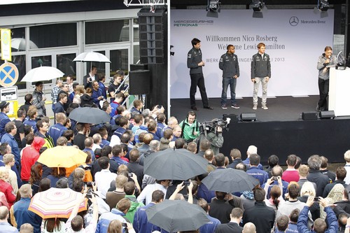 Nico Rosberg und Lewis Hamilton besuchten mit Motorsportchef Toto Wolff das Mercedes-Benz-Werk Sindelfingen.