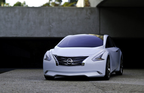 Nissan Ellure Concept.