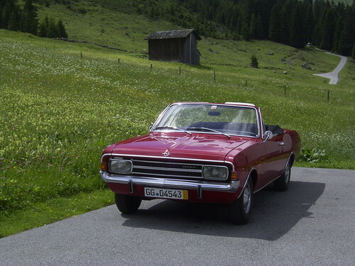 Oldtimer: Opel Rekord C Cabrio.