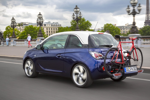Opel Adam mit Flexfix-Fahrradträger.