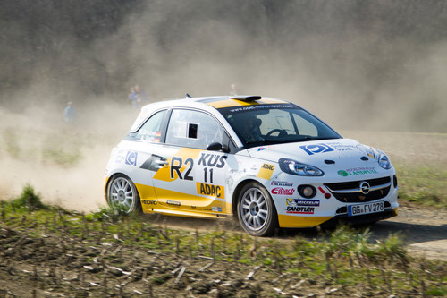 Opel Adam R2 des ADAC-Opel-Rallye-Juniorteams.