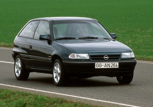 Opel Astra (1994).