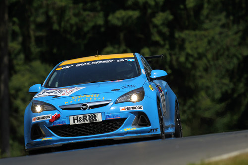 Opel Astra OPC Cup.