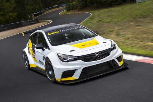 Opel Astra TCR.