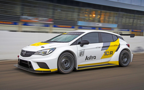 Opel Astra TCR.