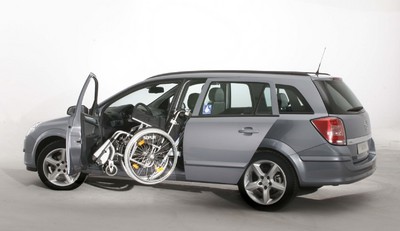 Opel bietet diverse Umbauten für Menschen mit Mobilitätseinschränkung an.