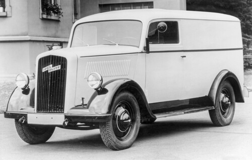 Opel Blitz Lieferwagen 1,0 Tonnen (1938–1940).
