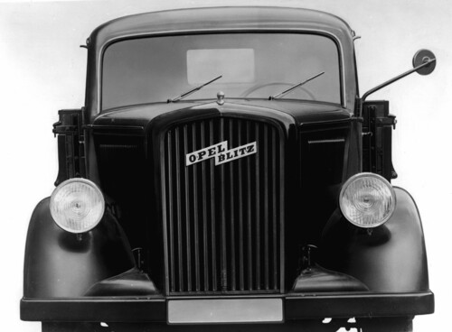 Opel Blitz von 1938.
