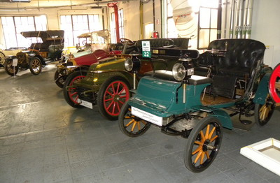 Opel Classic: Die Sammlung reicht bis in die Anfänge des Autbaus bei Opel. Hier das erste Fahrzeug, System Lutzmann.