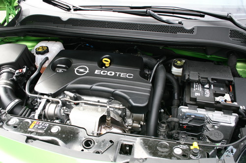 Opel Corsa 1.0 Turbo.