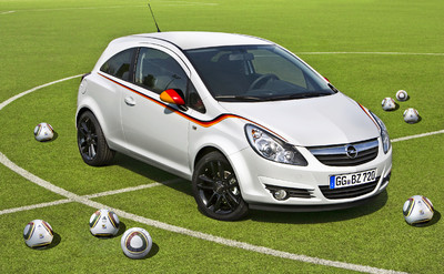 Opel Corsa „Fußball-Weltmeisterschafts-Edition“.