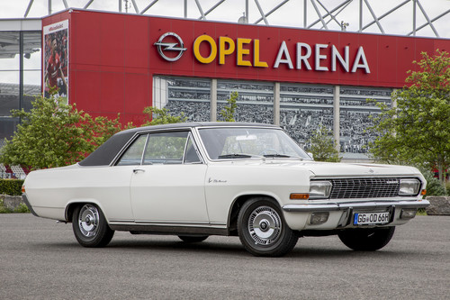 Opel Diplomat V8 Coupé (1964).