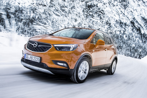 Opel-Fahrtraining im Winter-Testcenter in Thomatal.