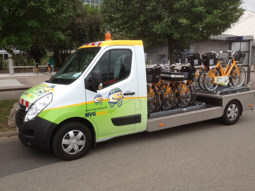 Opel Movano als Fahrradtransporter für Bike-Mietssystem in Mainz im Einsatz.