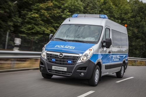 Opel Movano als Polizei-Mehrzweckfahrzeug.