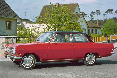 Opel Rekord A (1963–1965).