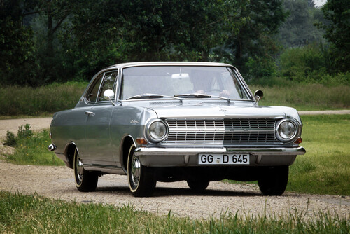 Opel Rekord A Coupé (1963–1965).