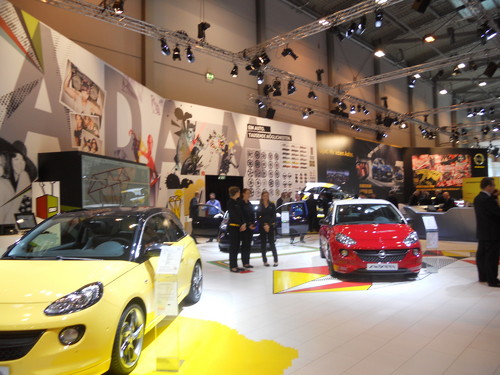 Opel-Stand auf der Essen Motor Show 2012.