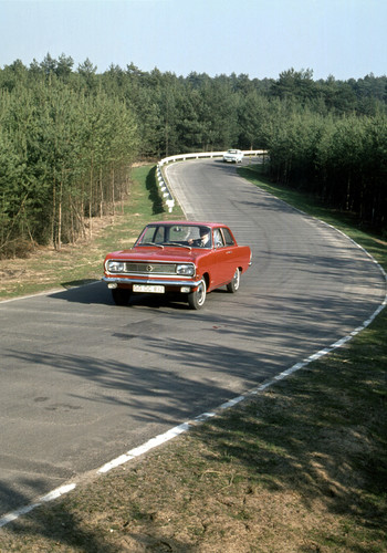 Opel-Test-Center Dudenhofen in den 1960ern.