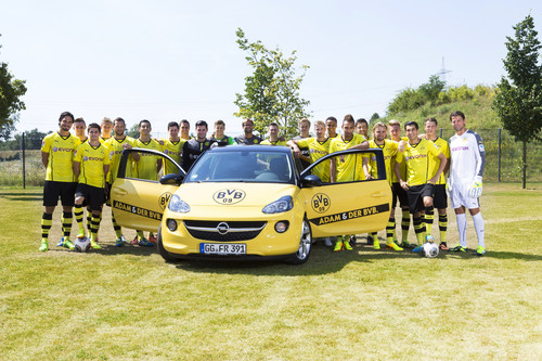 Opel unterstützt Borussia Dortmund.