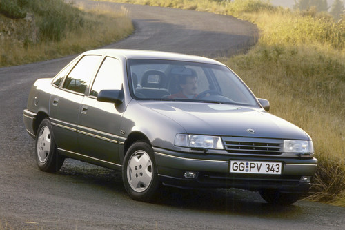 Opel Vectra 2.0 CD (1989).