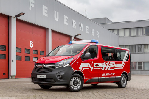 Opel Vivaro als Mannschaftstransportwagen (MTW).