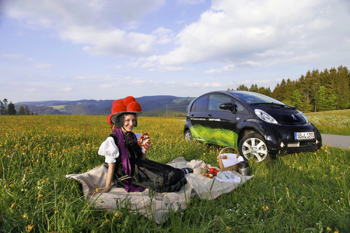 Peugeot stellt zehn Ion für das Projekt „Zukunftsmobilität in der Ferienregion Schwarzwald“ zur Verfügung.
