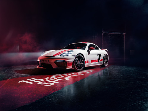 Porsche 718 Cayman GT4 Sports Cup Edition.