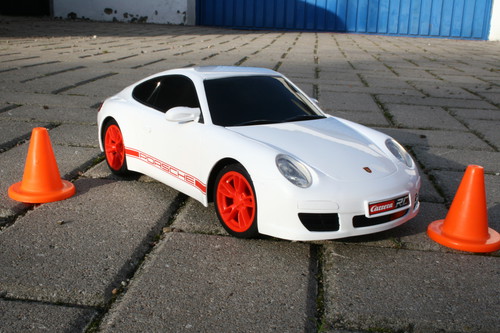 Porsche 911 (1:16) von Carrera RC.