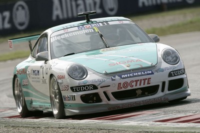Porsche 911 GT3 Cup von Jeroen Bleekemolen. 