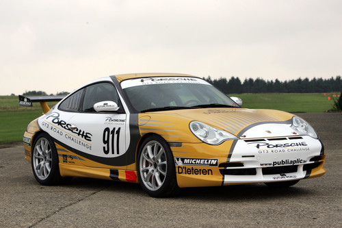 Porsche 911 GT3 Rallye (2004).