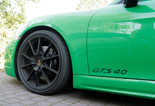 Porsche Boxster GTS 4.0.