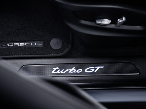 Porsche Cayenne Turbo GT.