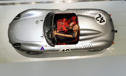 Porsche-Markenbotschafterin Maria Sharapov.